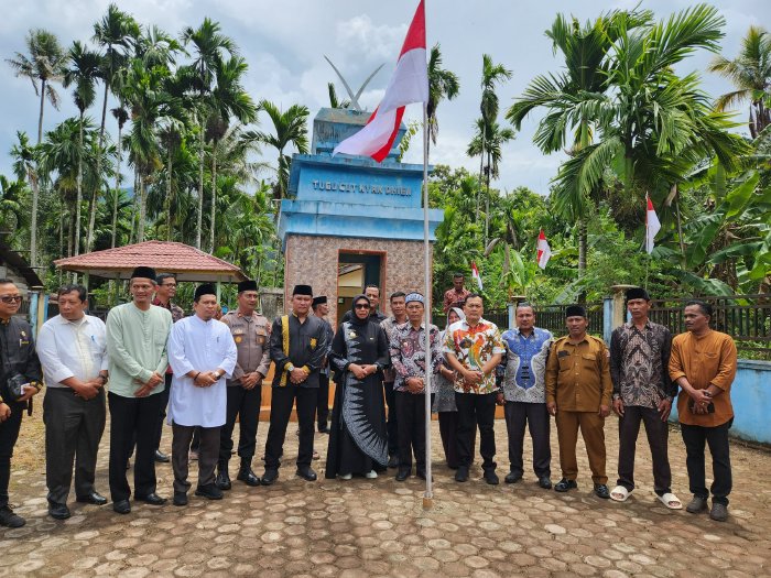 Jelang HUT ke-79 RI, Pj Bupati Fitriany Farhas Pimpin Napak Tilas dan Pengobatan Gratis di Beutong Ateuh