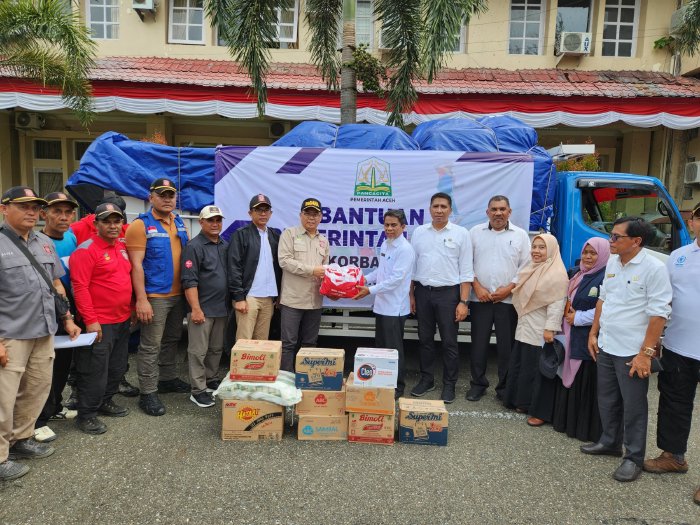 Bantu Warga yang terdampak Banjir, Pemkab Nagan Raya Terima Bantuan dari Pemerintah Aceh