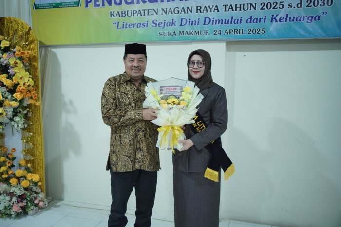 Bupati TRK Kukuhkan Bunda Literasi Kabupaten Nagan Raya Periode 2025–2030
