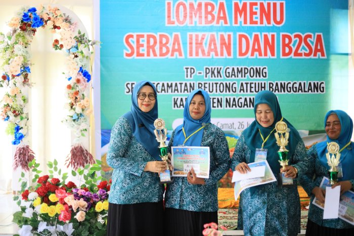 Ketua TP-PKK Kabupaten Nagan Raya Buka Lomba Cipta Menu Serba Ikan dan B2SA di Beutong Ateuh
